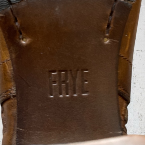 Frye Addie Double Zip Brown Ankle Leather Bootie Size 6 - Picture 9 of 11